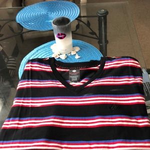 Men’s Enyce Vneck shirt